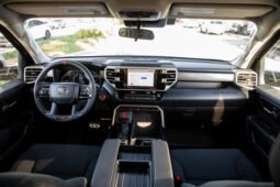 
										2025 Toyota Tundra 4WD SR5 TRD Offroad CrewMax full									