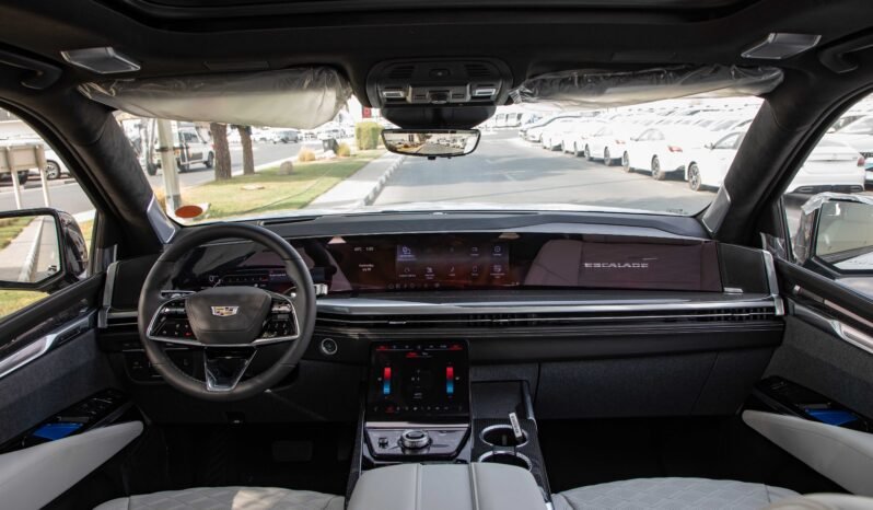 
								Cadillac Escalade V-SERIES full									