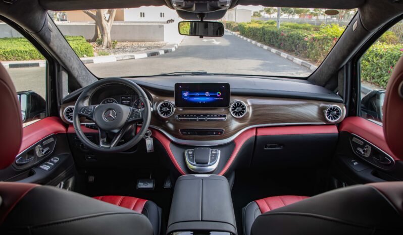 
								2024 Mercedes-Benz 350 V350 L full									