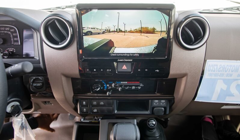 
								2025 Toyota LC79 LX Z1 AT 4WD SC 2-Doors full									