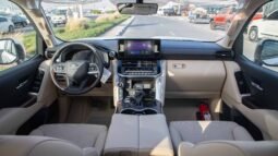 
										2025 Toyota Land Cruiser LC300 3.3 TT DSL GXR LIMITED full									