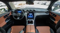 
										2025 Mercedes-Benz C200 full									