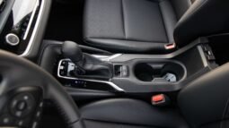 
										2025 Toyota Corolla Elite Version Hybrid full									