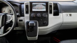 
										TOYOTA HIACE HIGH ROOF 13S P 3.5L GL full									