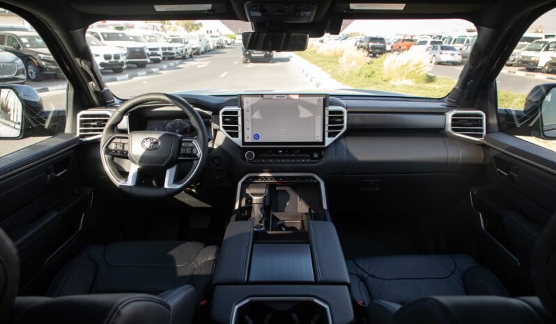 
								2025 Toyota Tundra Platinum 4WD full									