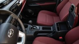 
										Toyota Hilux DC 4WD 2.7 GLXS V1 AT GASOLINE PUSH START full									