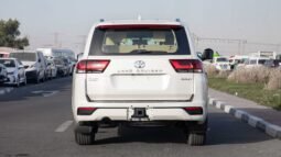 
										2025 Toyota Land Cruiser LC300 3.3 TT DSL GXR LIMITED full									