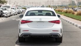 2025 Mercedes-Benz C200
