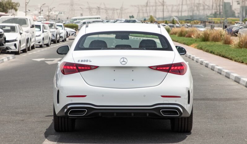 
								2025 Mercedes-Benz C200 full									