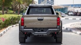 2025 TOYOTA TACOMA I-FORCE MAX TRAIL HUNTER