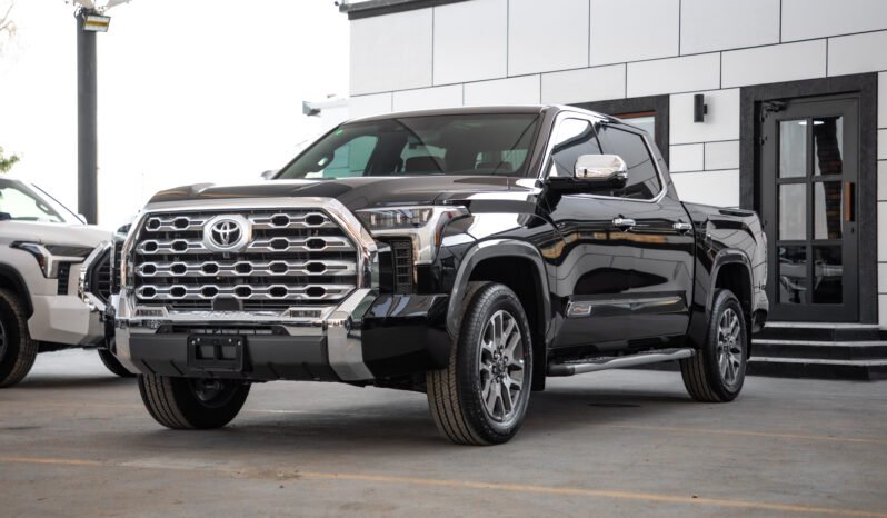 
								2025 Toyota Tundra 1794 Edition 4WD full									