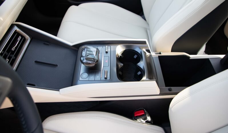 
								2025 BYD Qin L Beyond DM-i with Intelligent Drive 80km full									