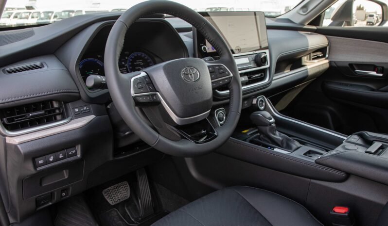 
								2024 Toyota Grand Highlander Limited Hybrid full									