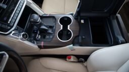 
										2025 TOYOTA LAND CRUISER 300 GX-R V1 4.0L full									