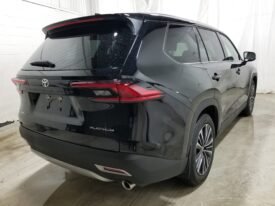 2025 Toyota Grand Highlander Platinum Hybrid Max