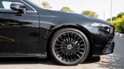 
										2025 Mercedes-Benz A200 AMG Hatchback -Black full									
