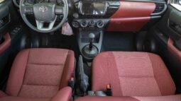 
										2025 Toyota Hilux D/C 4WD DSL DLX-G A/T full									