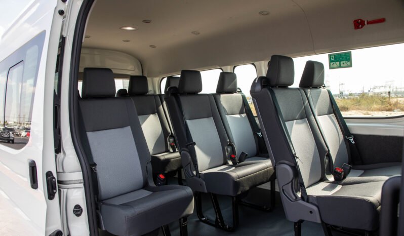 
								TOYOTA HIACE HIGH ROOF 13S P 3.5L GL full									