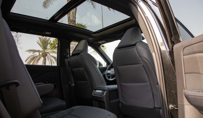 
								2025 Lexus TX500h F Sport 3 full									