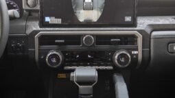 
										2025 TOYOTA TACOMA LIMITED I-FORCE MAX full									