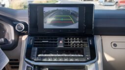 
										2025 Toyota Land Cruiser LC300 3.3 TT DSL GXR LIMITED full									