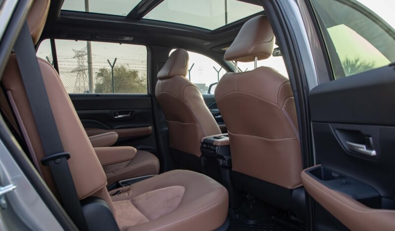 
								2025 Toyota Grand Highlander PLATINUM full									