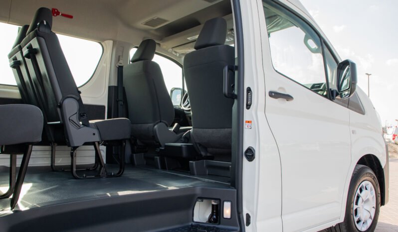 
								TOYOTA HIACE HIGH ROOF 13S P 3.5L GL full									