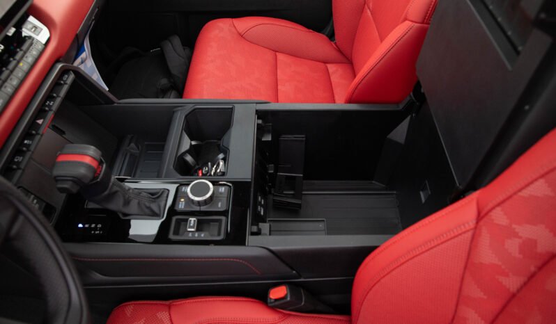 
								2025 Toyota Tundra TRD PRO HYBRID full									