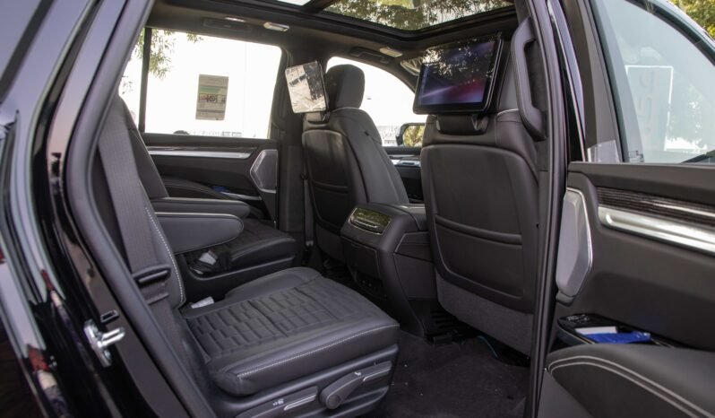 
								2025 Cadillac Escalade V-SERIES full									