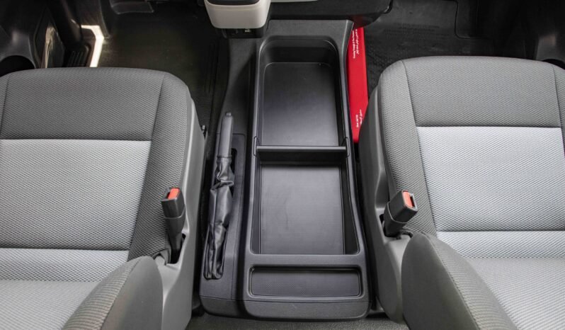 
								2026 Toyota Hiace HIGH ROOF 13S P 3.5L AT GL RB full									