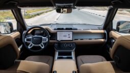 
										2025 LAND ROVER DEFENDER X-DYNAMIC SE full									