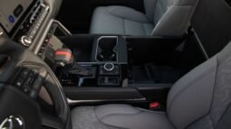 
										2025 Toyota Tundra Limited TRD Off Road full									