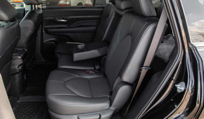 
								2024 Toyota Grand Highlander Hybrid XLE full									