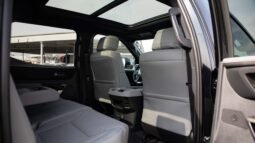 
										2025 Toyota Tundra Limited TRD Off Road full									