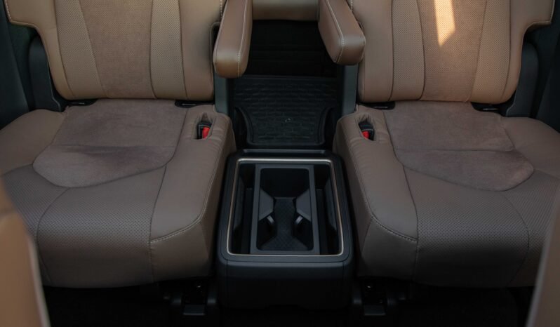 
								2025 Toyota Grand Highlander PLATINUM full									