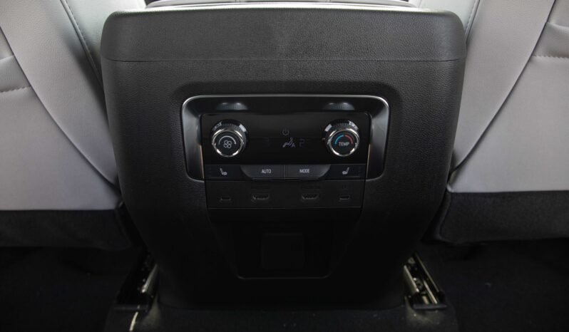 
								2025 Chevrolet Tahoe Premier 4WD VIP+TV full									