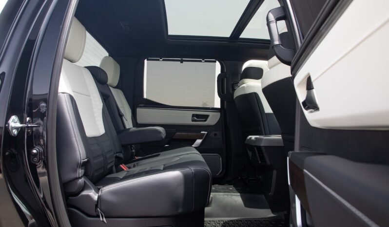 
								2025 Toyota Tundra Capstone 4WD Hybrid full									