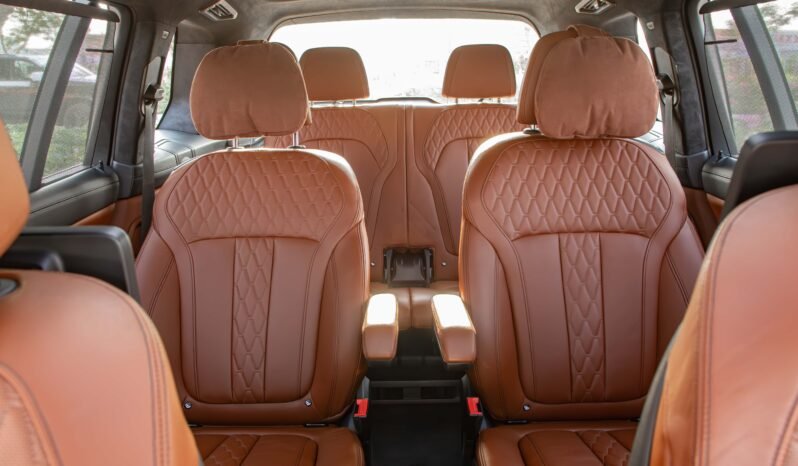 
								BMW X7 MASTERCLASS XDRIVE40i full									