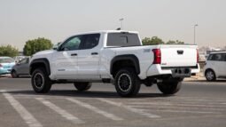 
										2024 Toyota Tacoma TRD Off-Road 4WD full									