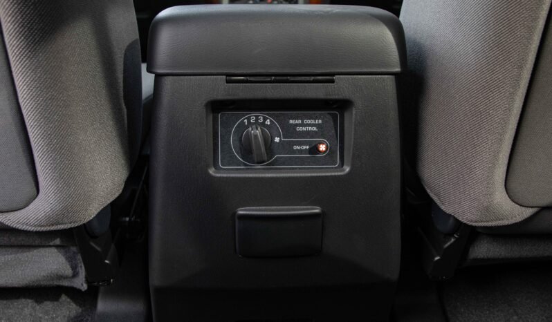 
								2024 NISSAN PATROL 4.8L SAFARI A/T P full									