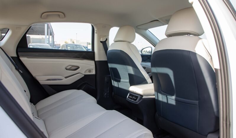 
								2025 BYD Qin L Beyond DM-i with Intelligent Drive 80km full									