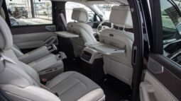 
										2025 Denza N9 2.0T Premium Plugin Hybrid 6Seater full									