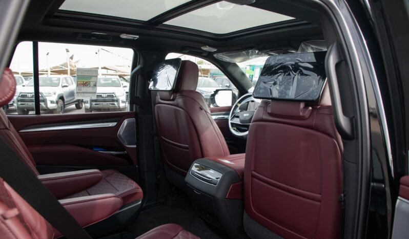 
								2025 Cadillac Escalade 4WD Sport 6.2 VIP full									