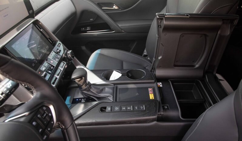 
								2025 Lexus LX 600 Luxury for Sale in Dubai full									
