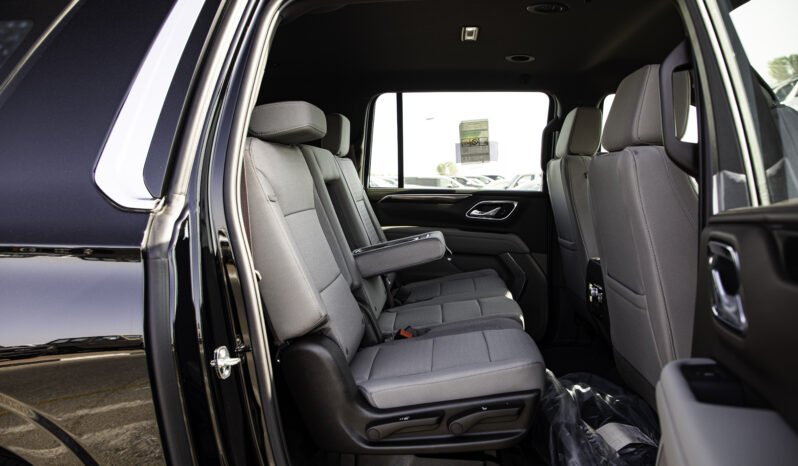 
								2024 GMC Yukon XL SLE RWD full									
