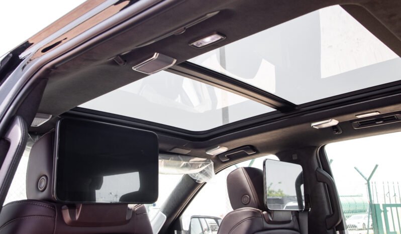 
								2024 Cadillac Escalade 4WD Sport Platinum TV+36 Speakers. full									