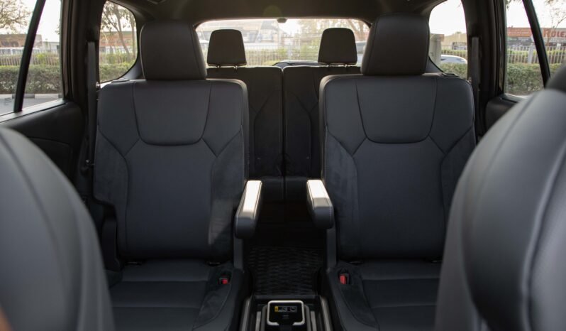 
								2025 Lexus TX500h F Sport 3 full									