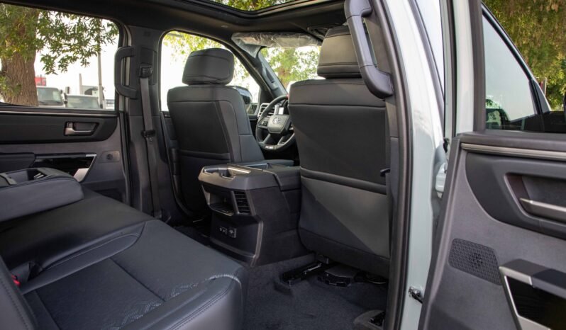 
								2025 TOYOTA TUNDRA LIMITED TRD OFF-ROAD full									
