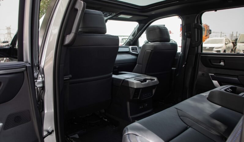 
								2025 Toyota Tundra Platinum I-FORCE MAX full									