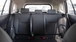 
										2025 Toyota Corolla Cross Elite 2.0L HEV FWD full									